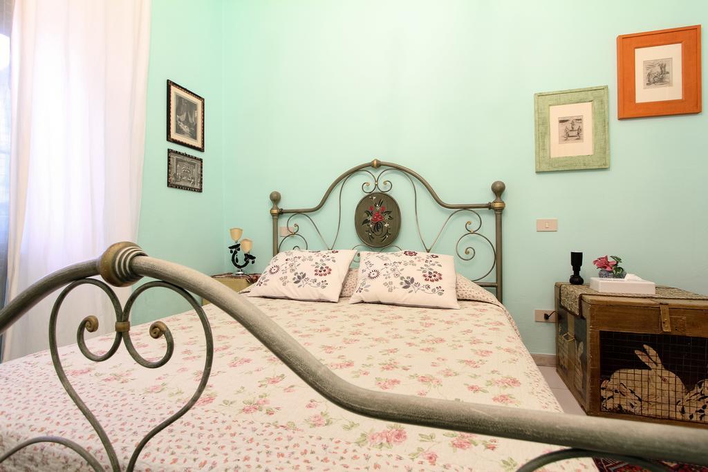 6 Keys Bed & Breakfast Pisa Exterior photo