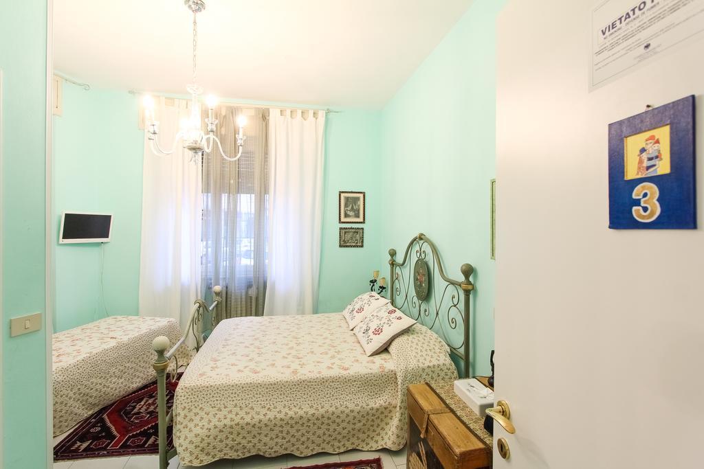 6 Keys Bed & Breakfast Pisa Exterior photo