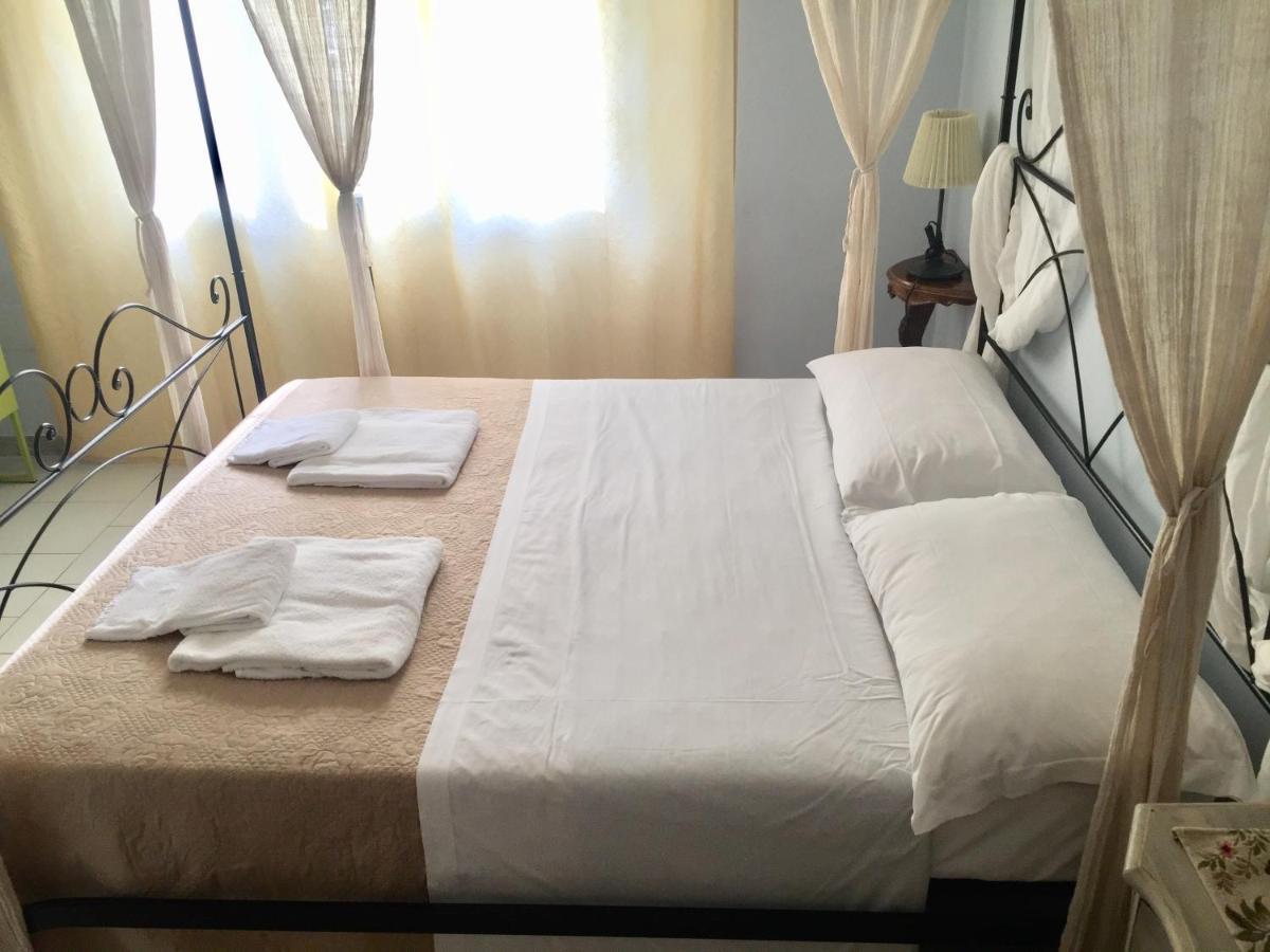 6 Keys Bed & Breakfast Pisa Exterior photo